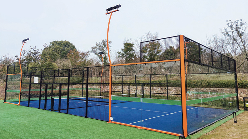 Padel-tennis.jpg Padel-tennis.jpg